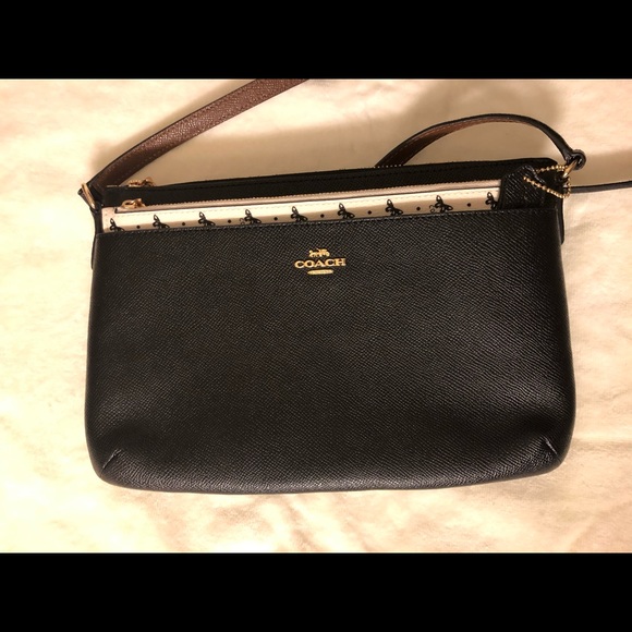 Coach E/W Crossbody - Picture 2 of 5